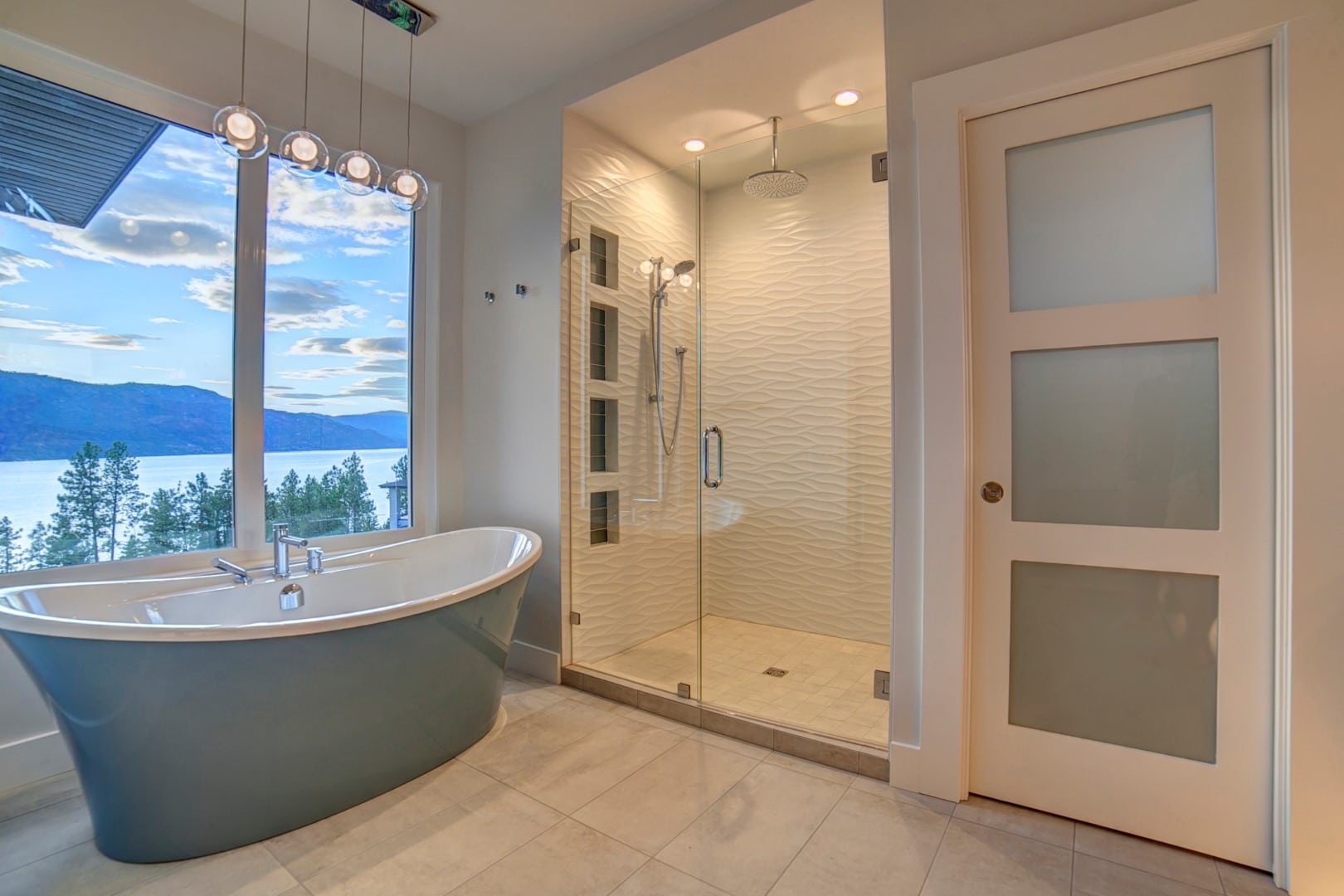 Master Bathroom - McKinley Beach - Show Home - Custom Home (11)