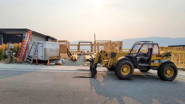 McKinley Beach Lot-17, Framing Continued