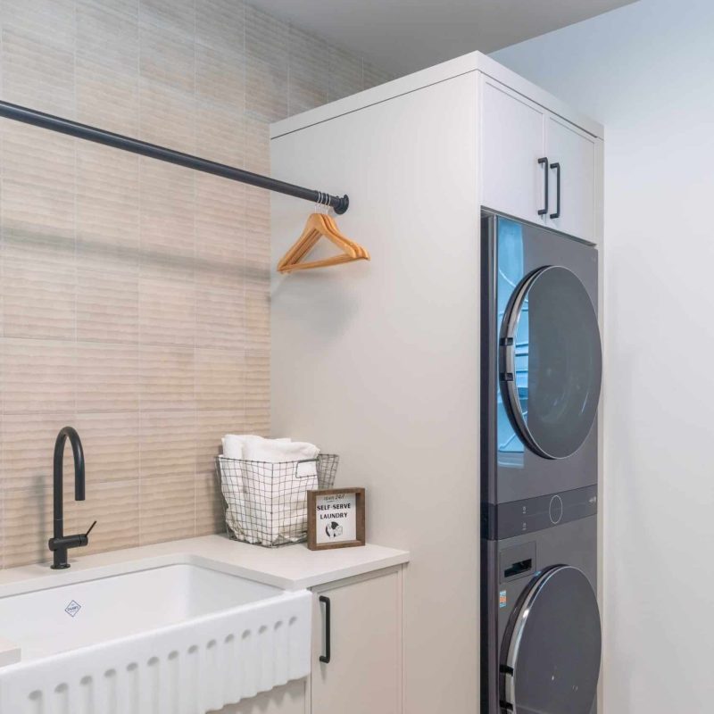 Making chores a little more enjoyable with a well-designed and serene laundry space.